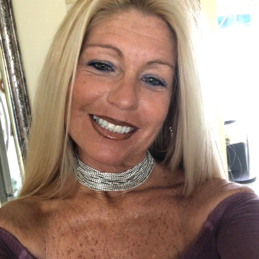 Meet your Posher, Wendy
